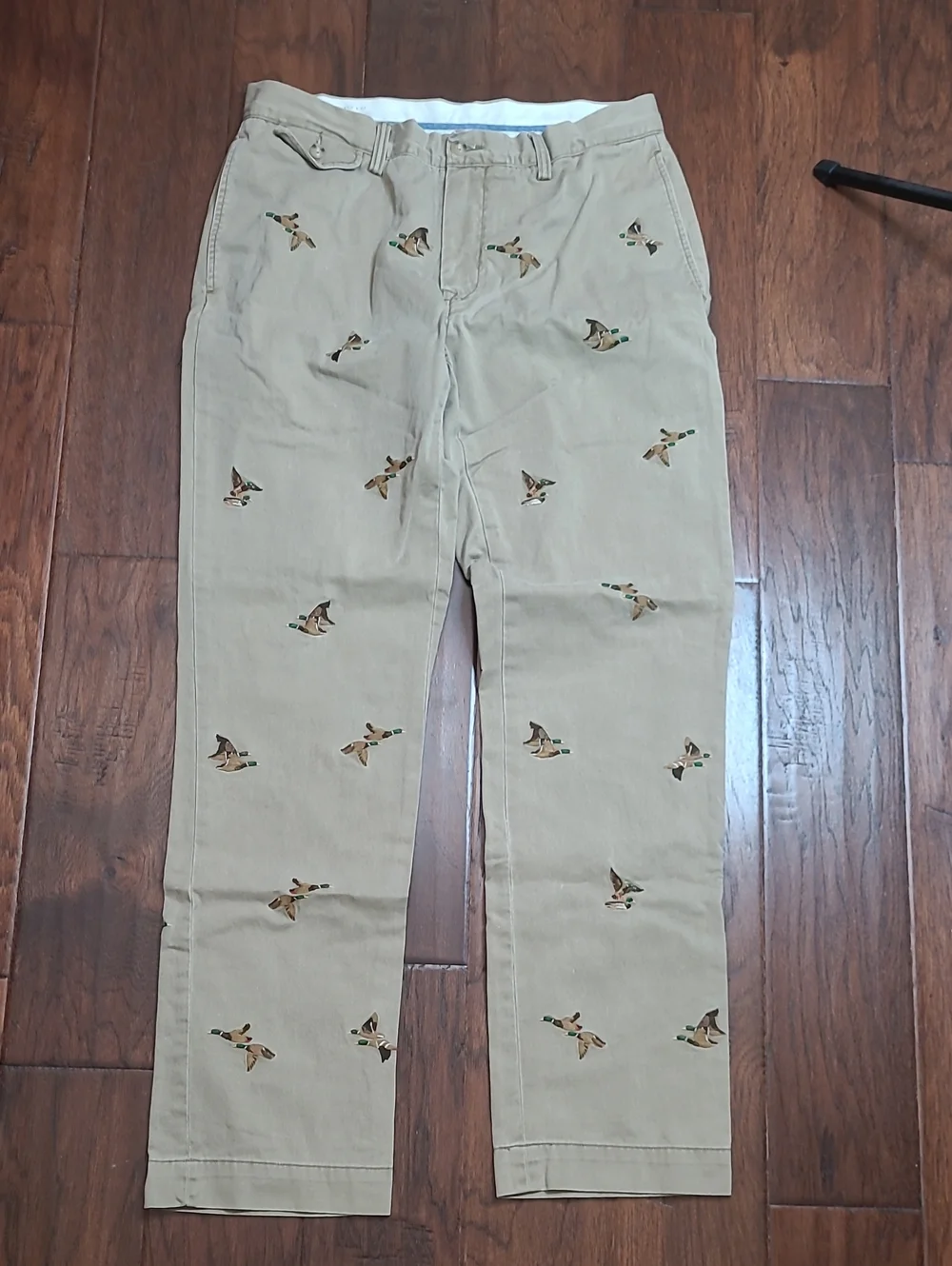 Polo by Ralph Lauren Khaki Straight Fit with Embroidered Mallard Ducks 33 waist